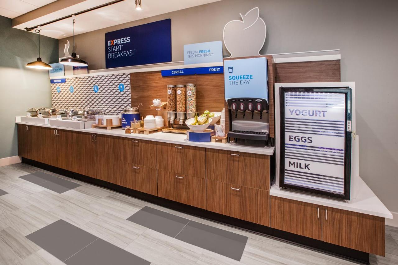 Holiday Inn Express & Suites - Miramar By Ihg Eksteriør billede