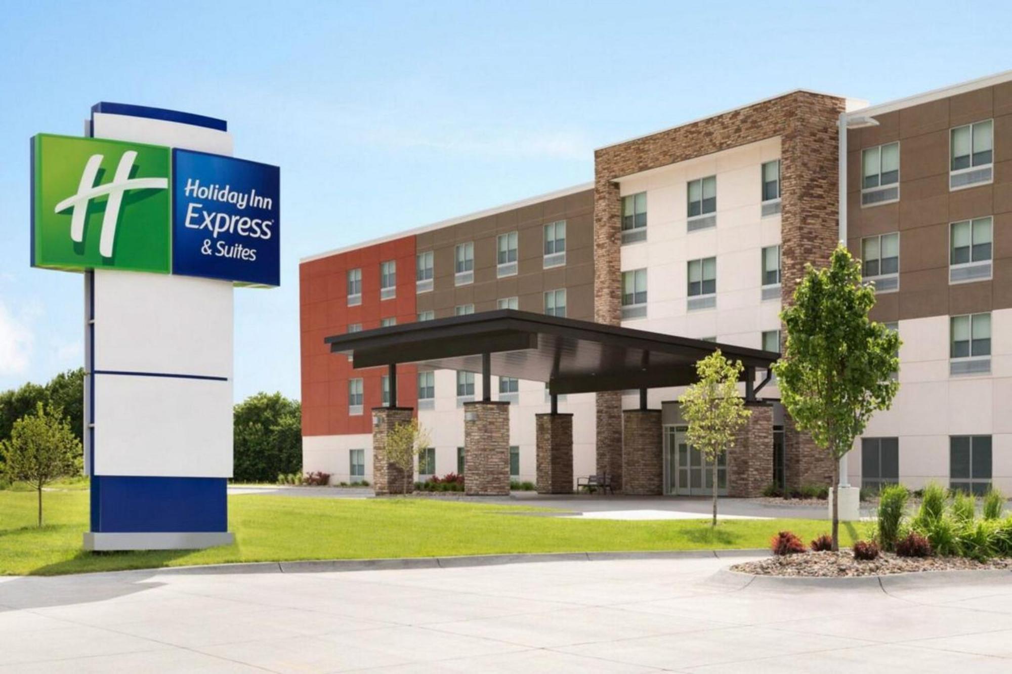 Holiday Inn Express & Suites - Miramar By Ihg Eksteriør billede